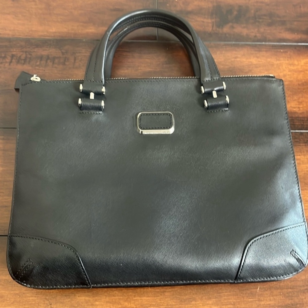 Tumi  Saffiano  Leather Crossbody/Tablet Bag;  Black/Silver